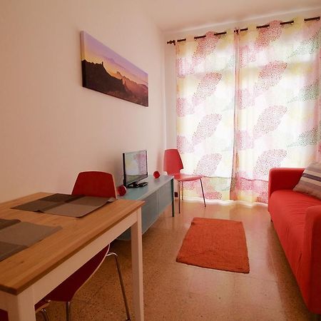Rosamar Apartment A Metros De La Playa Wifi Gratis 204 By Lightbooking Las Palmas de Gran Canaria Eksteriør bilde